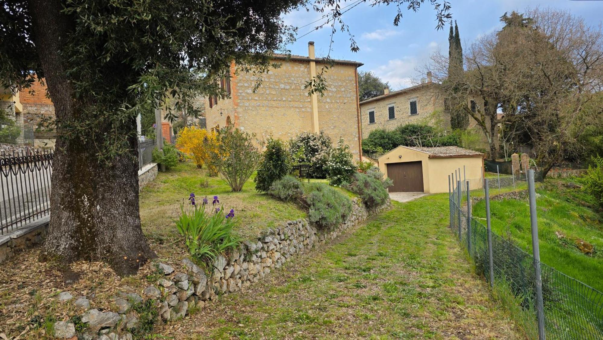 A Casa Di Gabri Villa Montefollonico Екстериор снимка