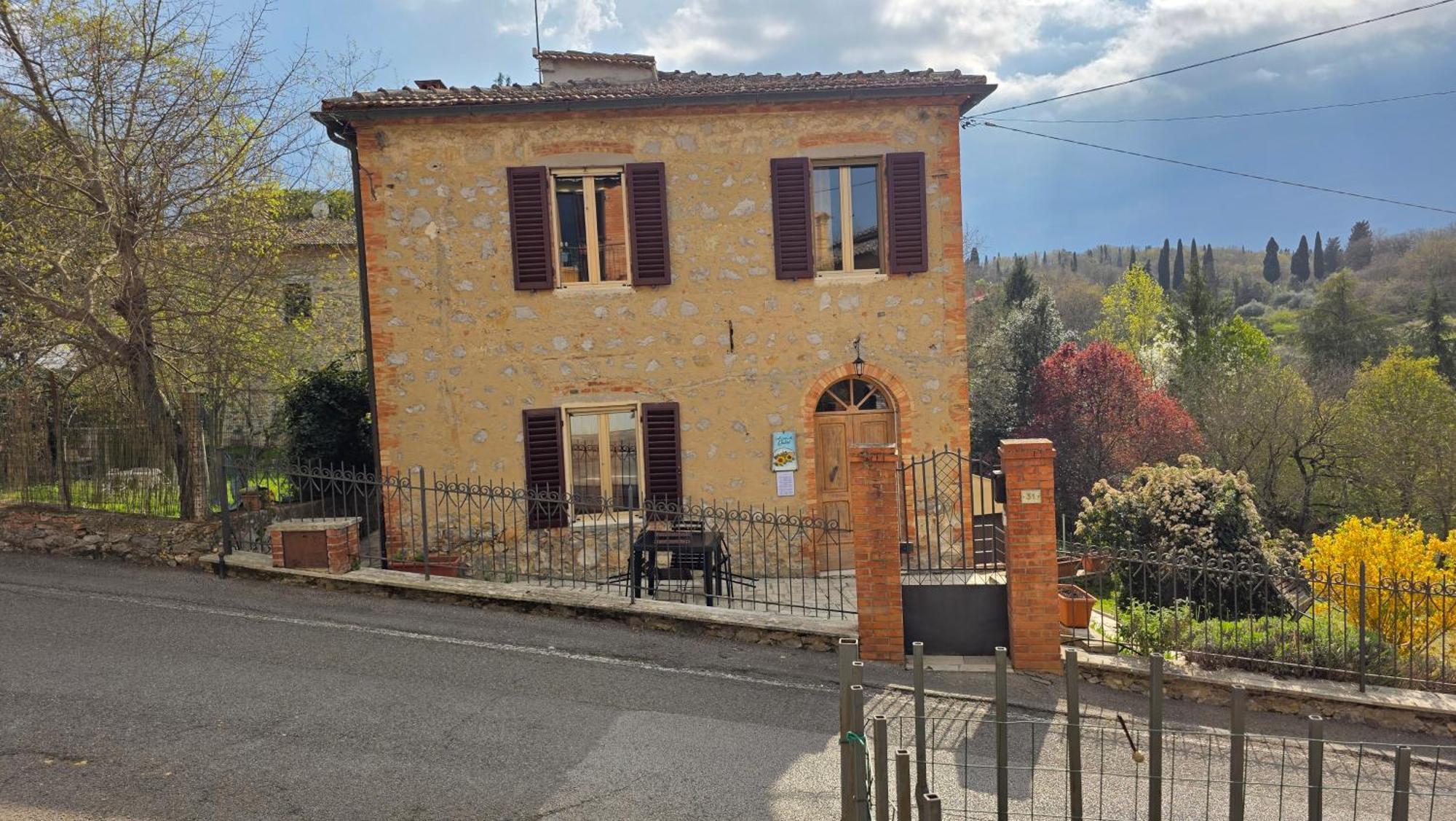 A Casa Di Gabri Villa Montefollonico Екстериор снимка